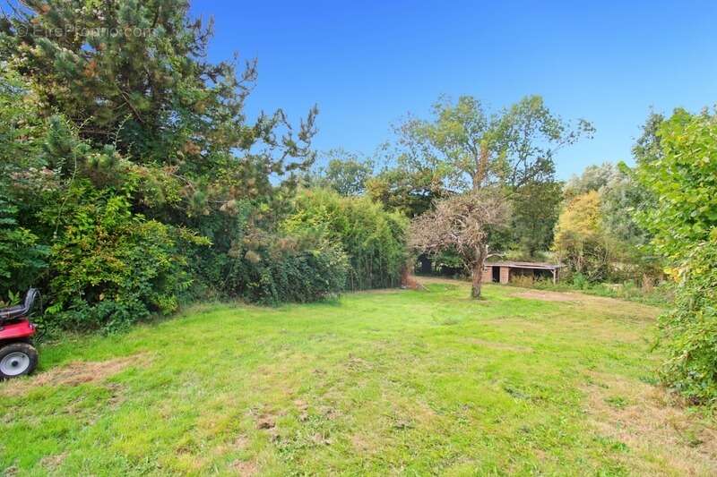 Maison à SAINT-SULPICE