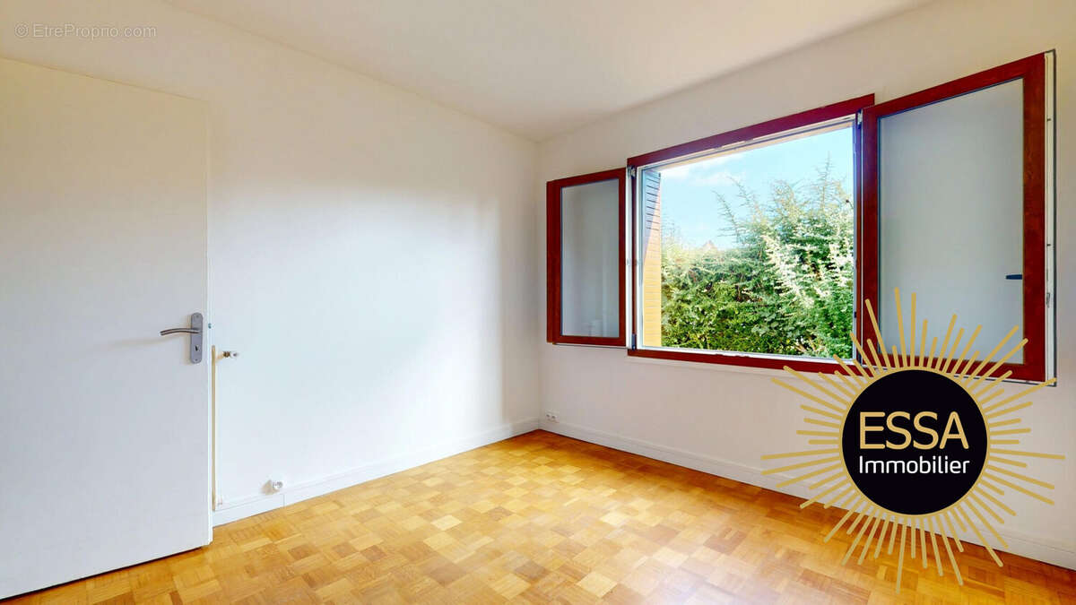 Maison à ROCQUENCOURT