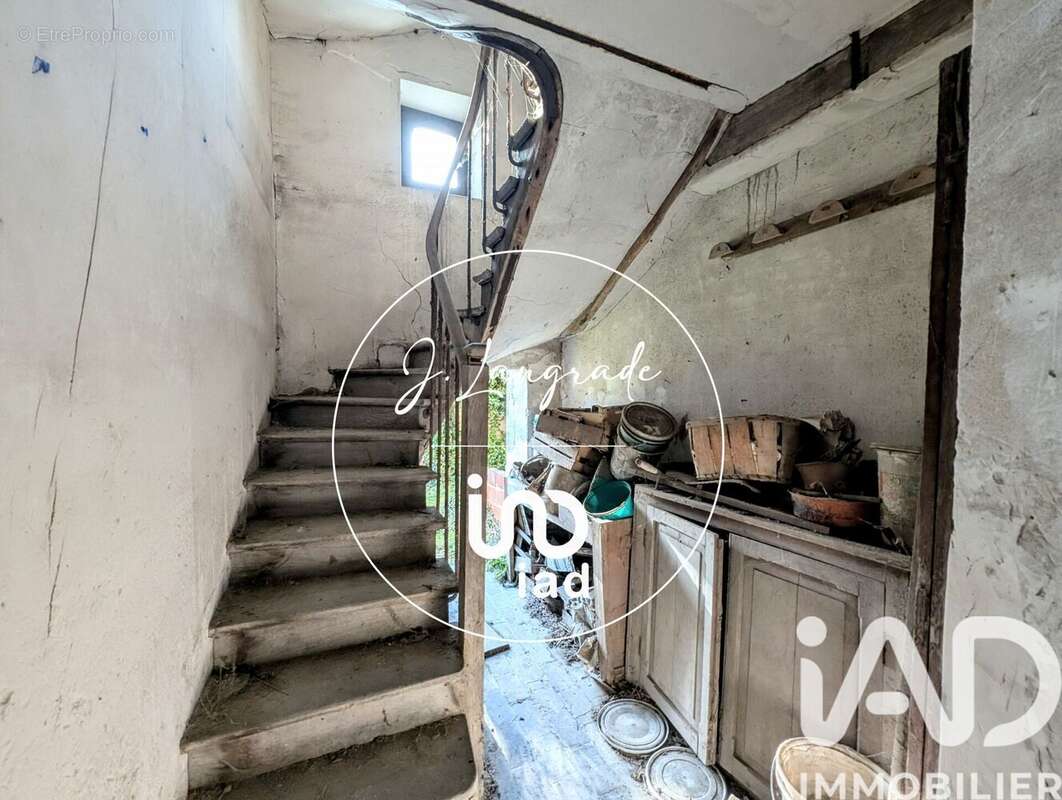 Photo 3 - Maison à AUVERS-SUR-OISE