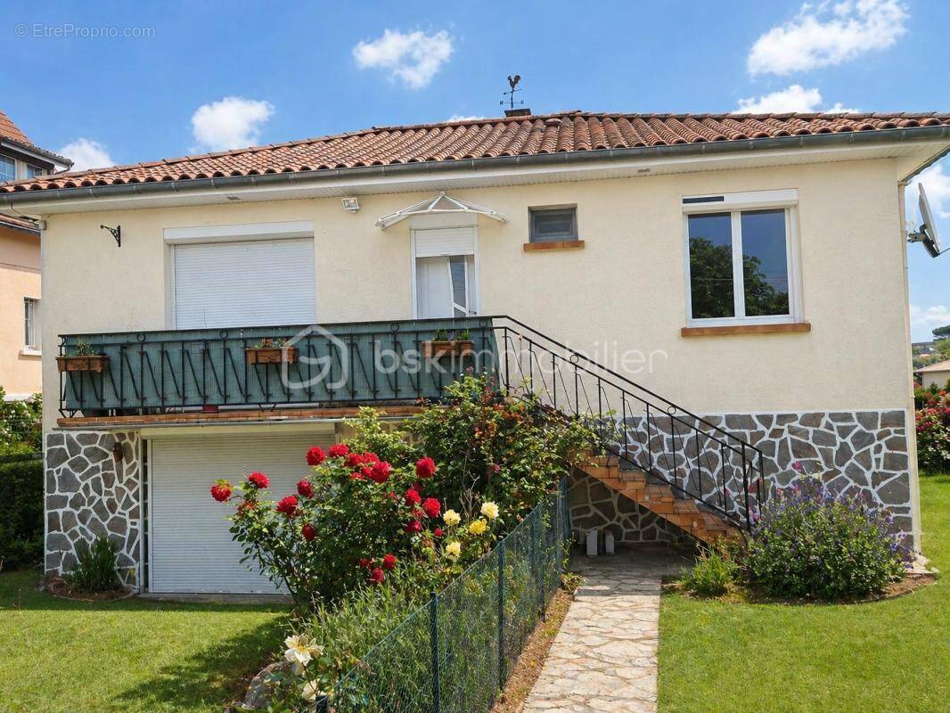 Maison à RUFFEC