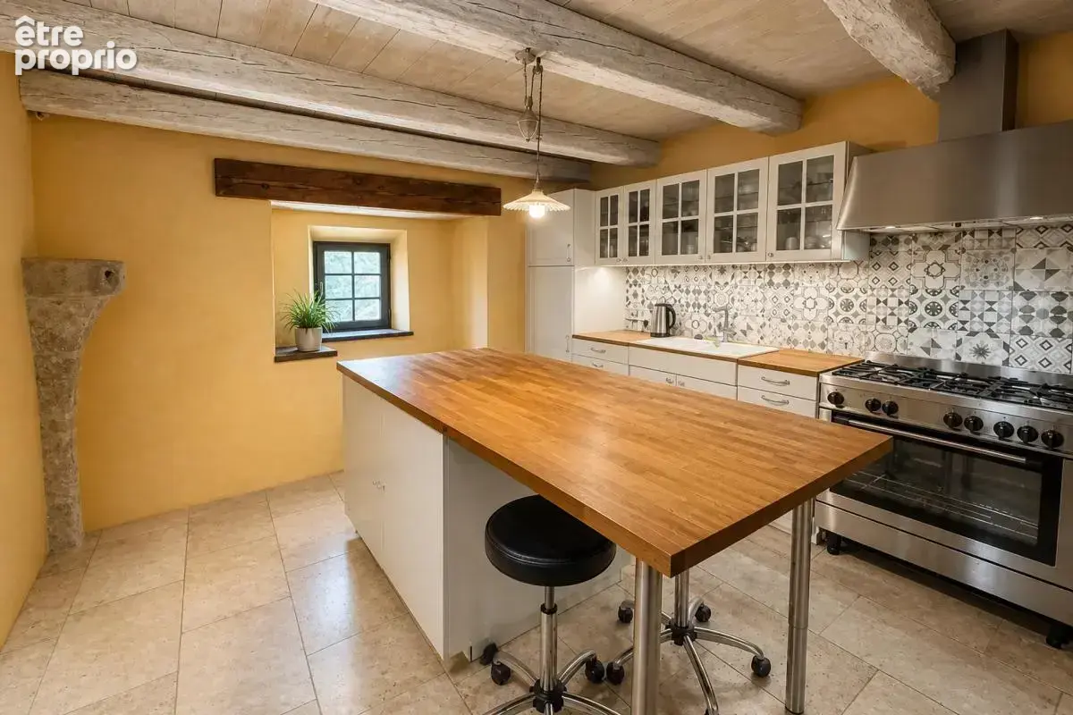 Maison de 11 pièces de 185 m² + 335 m2 de dépendance à La Tieule - photo 28
