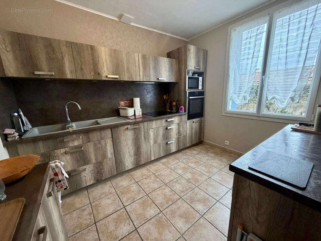 Maison à VAISON-LA-ROMAINE