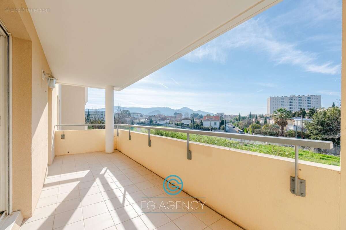 Appartement à MARSEILLE-9E