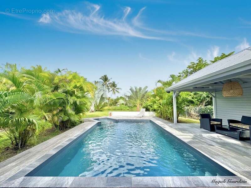 Maison à SAINTE-ANNE