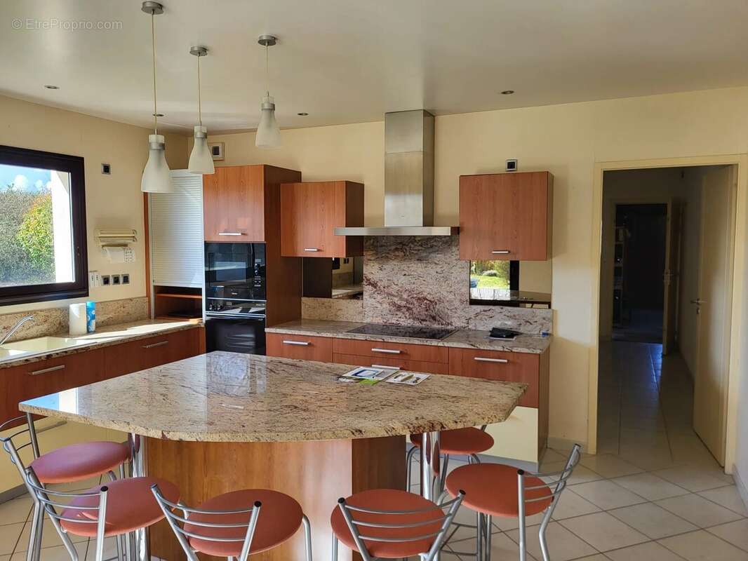 Maison impeccable de cinq chambres  et économe en énergie - photo 3