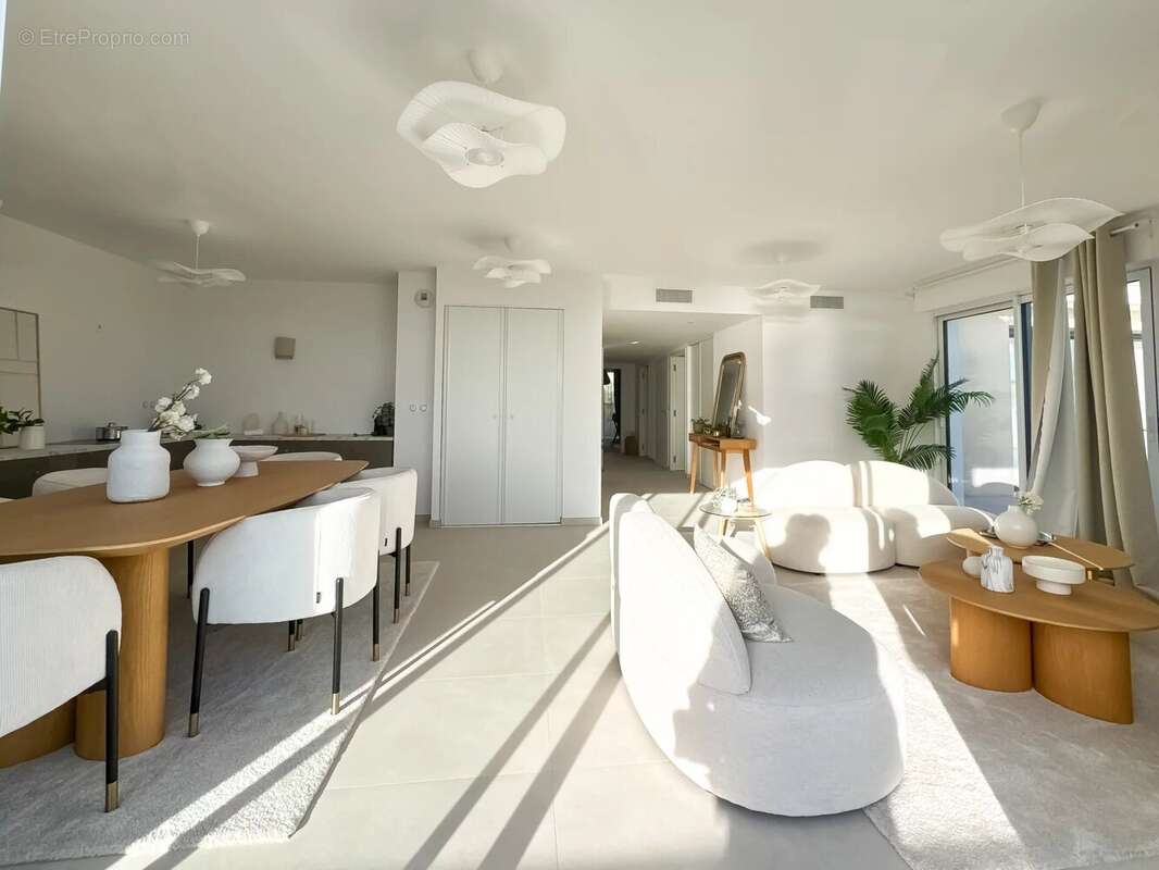 Appartement à CAP-D'AIL