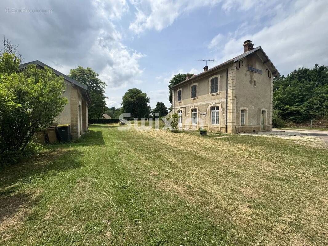 Maison à THIZY