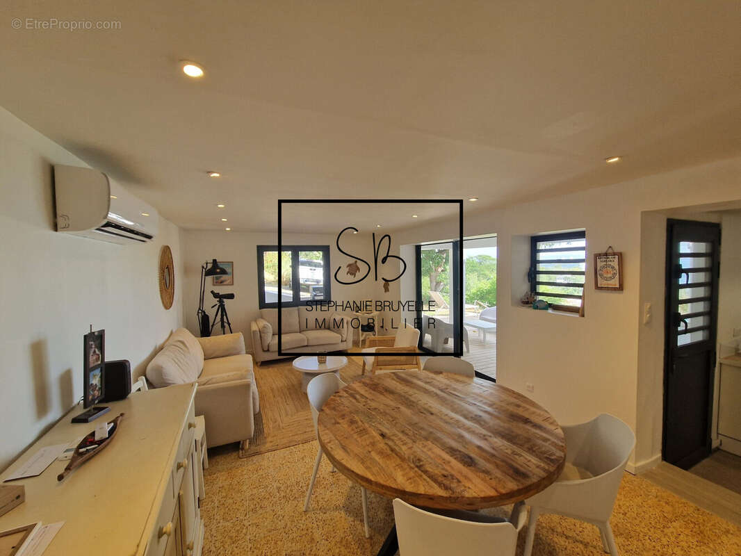 Maison à FORT-DE-FRANCE