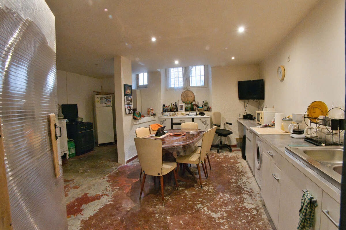 Maison à CASCASTEL-DES-CORBIERES