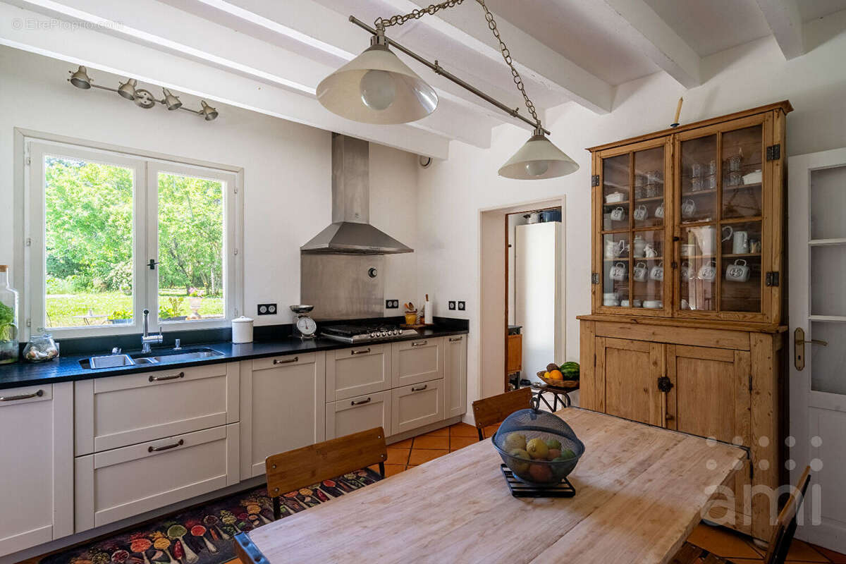 Maison à ARTIGUES-PRES-BORDEAUX