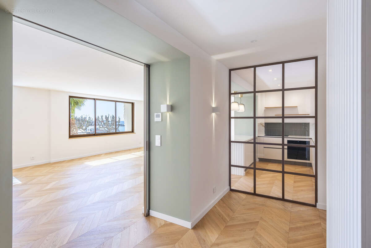 Appartement à SAINT-RAPHAEL