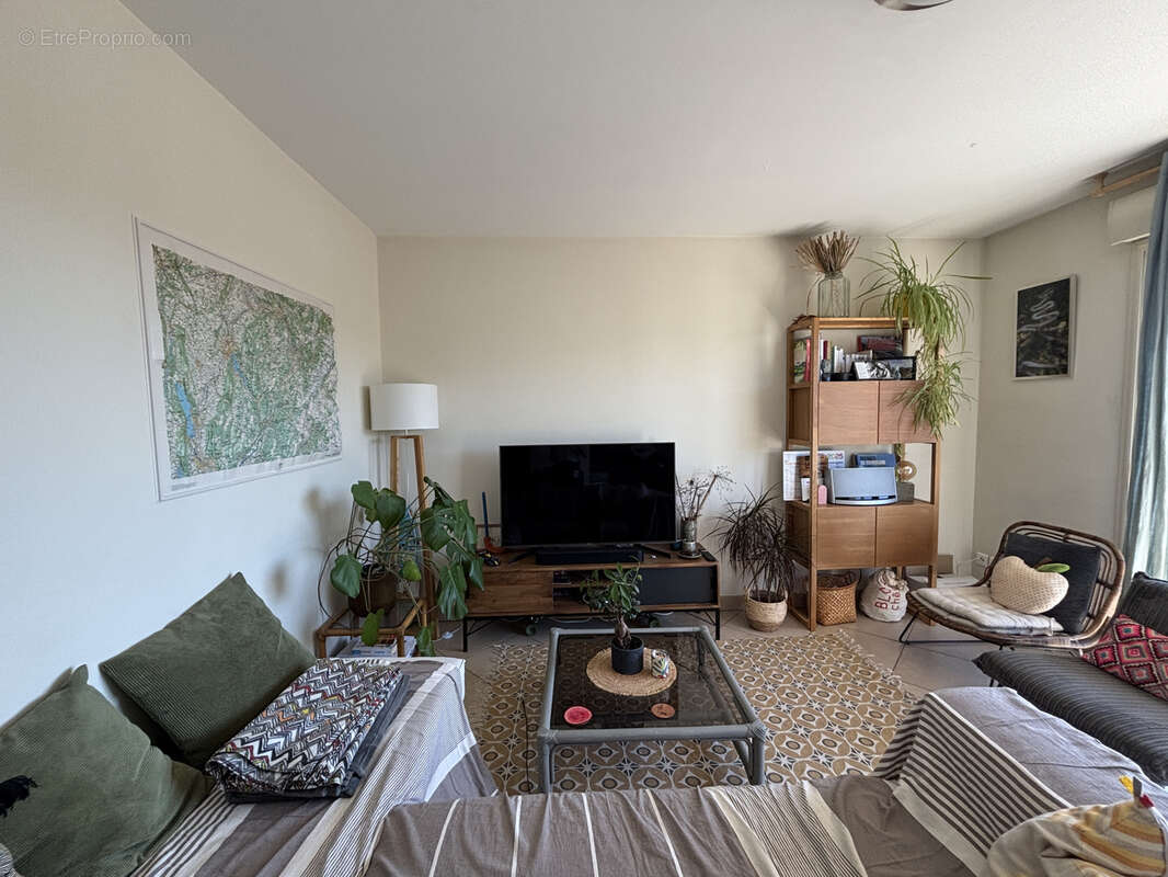 Appartement à GROISY