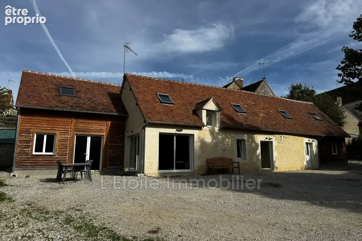Maison 5 pièces 101 m² à vendre à Mortagne-Au-Perche (61400) - photo 4