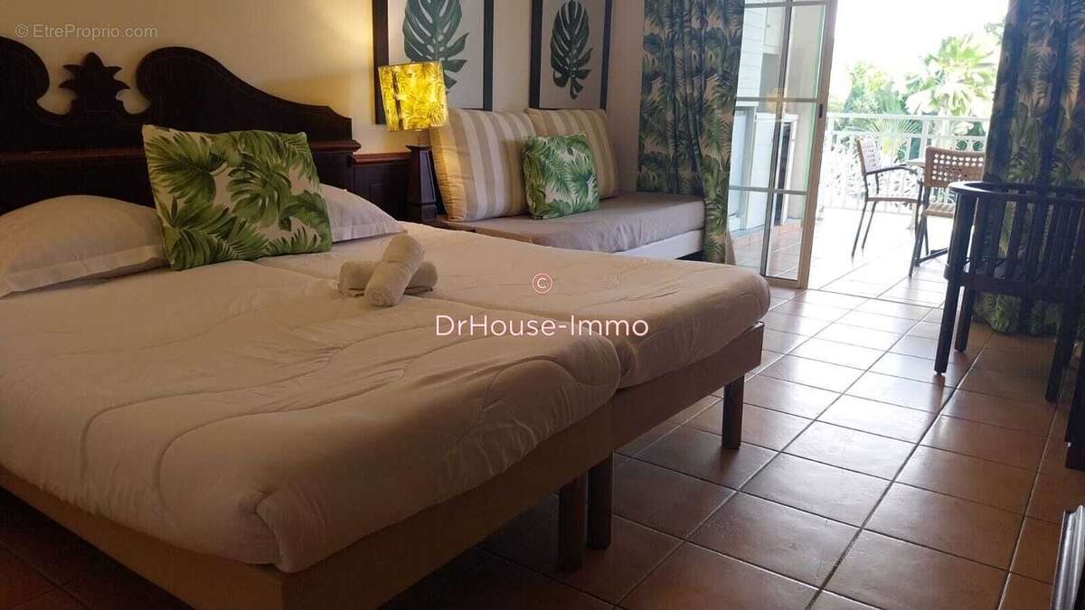 Appartement à SAINTE-LUCE