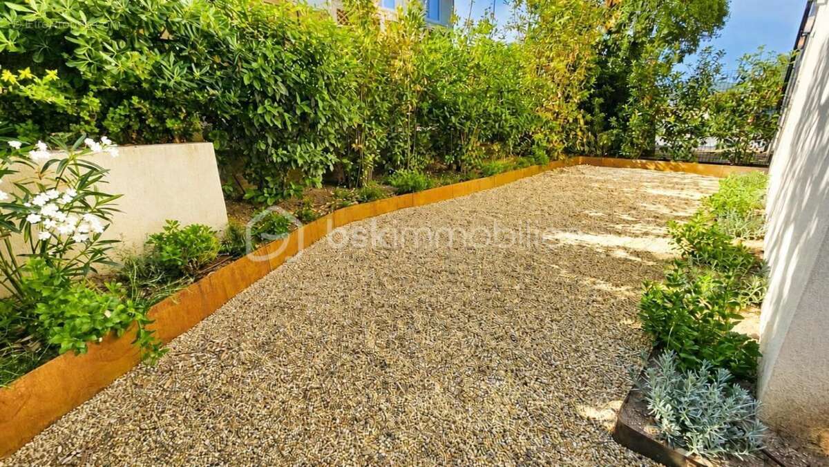 Rez-de-villa d'exception aux portes de la mer - sainte-maxime - photo 20