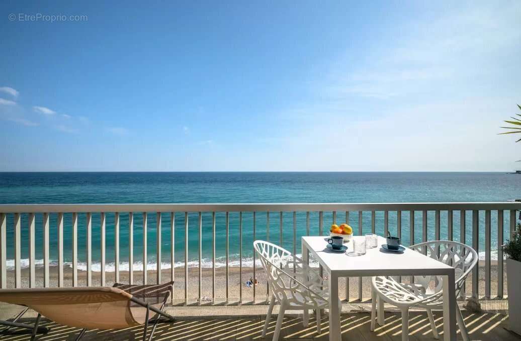 Appartement à MENTON