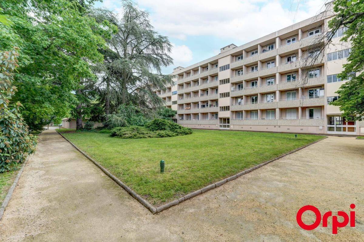 Appartement à CALUIRE-ET-CUIRE