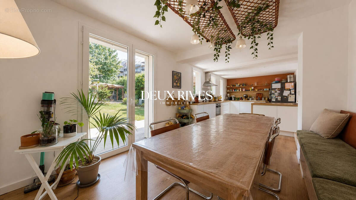 Maison 173 m² à Nantes  - photo 8