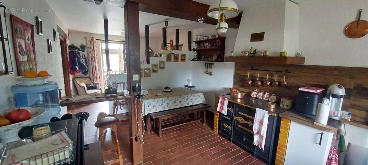 Appartement à EVAUX-LES-BAINS