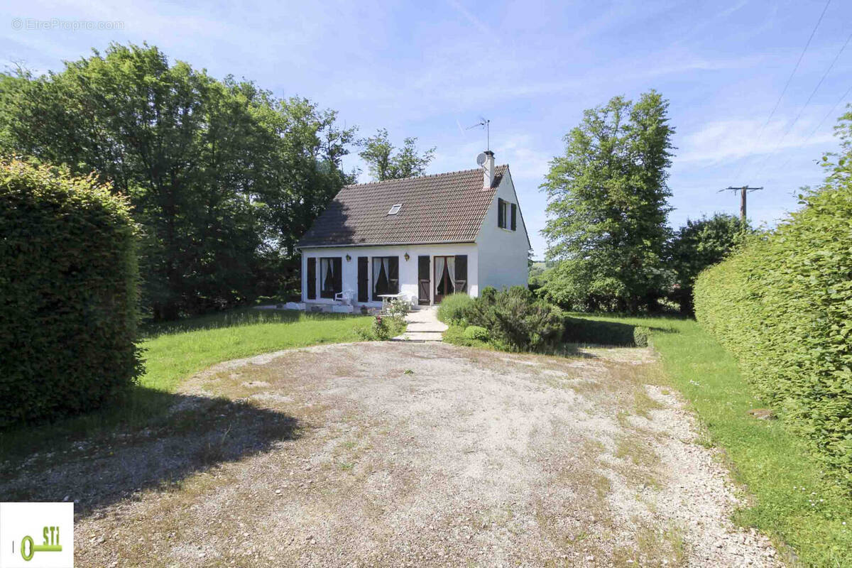 Photo 1 - Maison à CHATEAU-RENARD