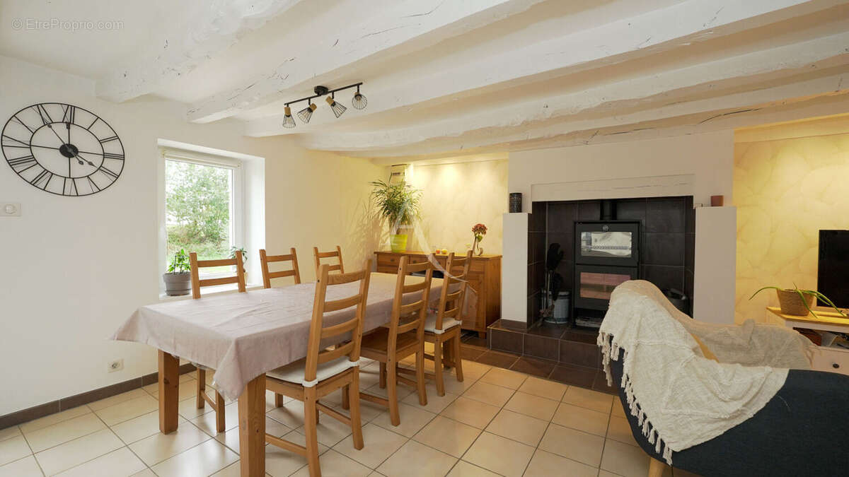 Maison à JOSSELIN
