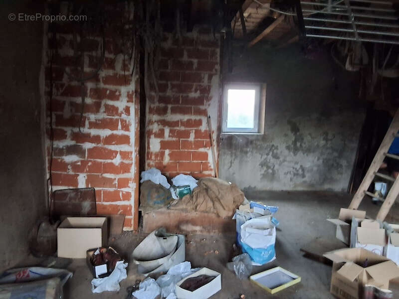 Maison à VILLOSANGES