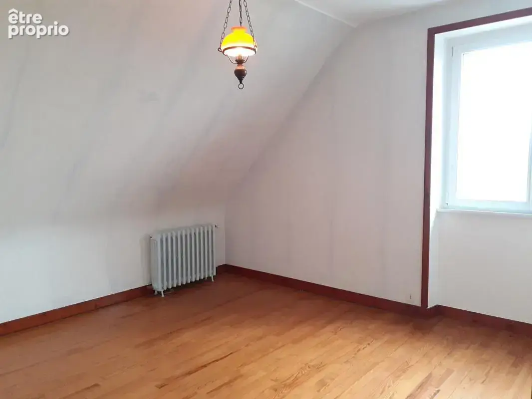 Maison  mitoyenne T8 de 161 m² avec grand jardin à Crozon (29 160 ) A NE PAS LAISSER PASSER ! - photo 12