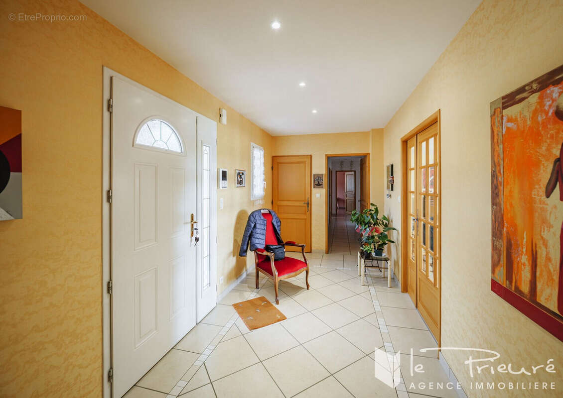 Maison à LESCURE-D&#039;ALBIGEOIS