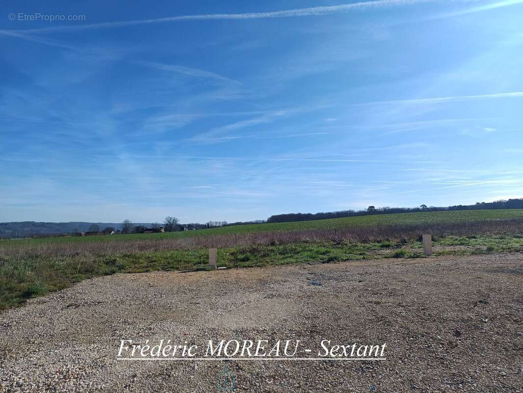 Beau terrain constructible sur SAINT AGNE - photo 2