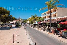 Maison à BORMES-LES-MIMOSAS