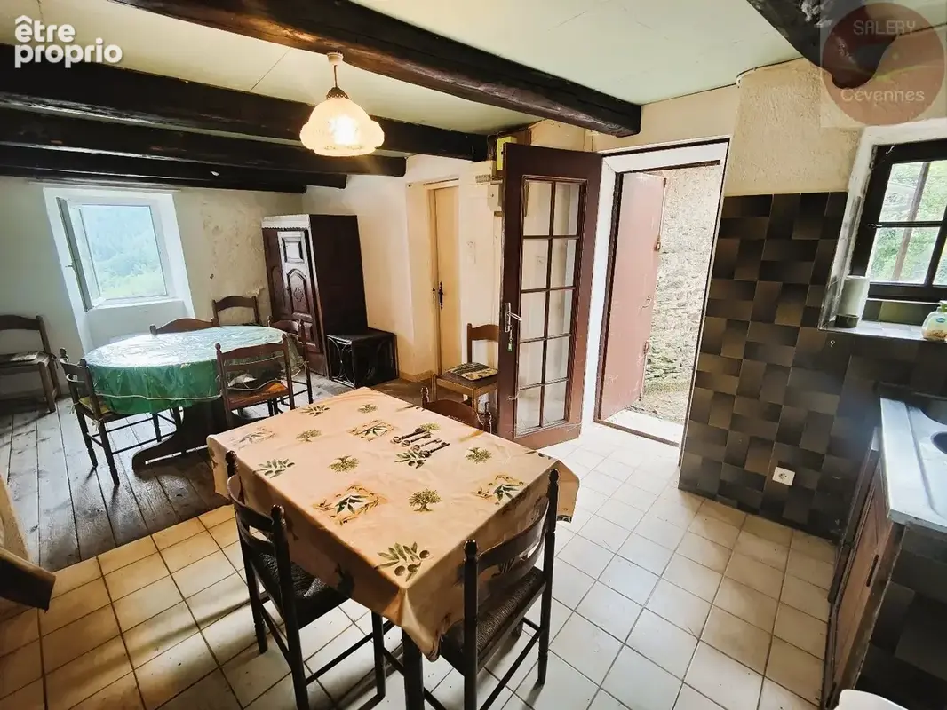 Ensemble immobilier à rénover - photo 2
