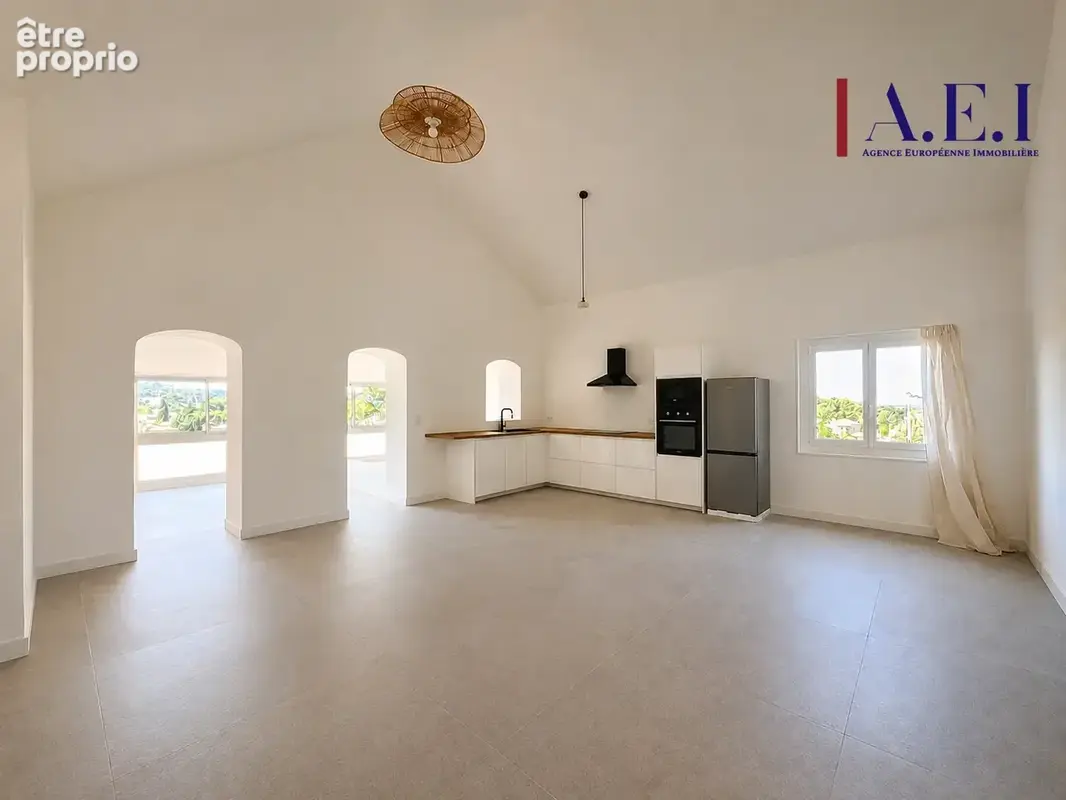 Appartement à SIX-FOURS-LES-PLAGES