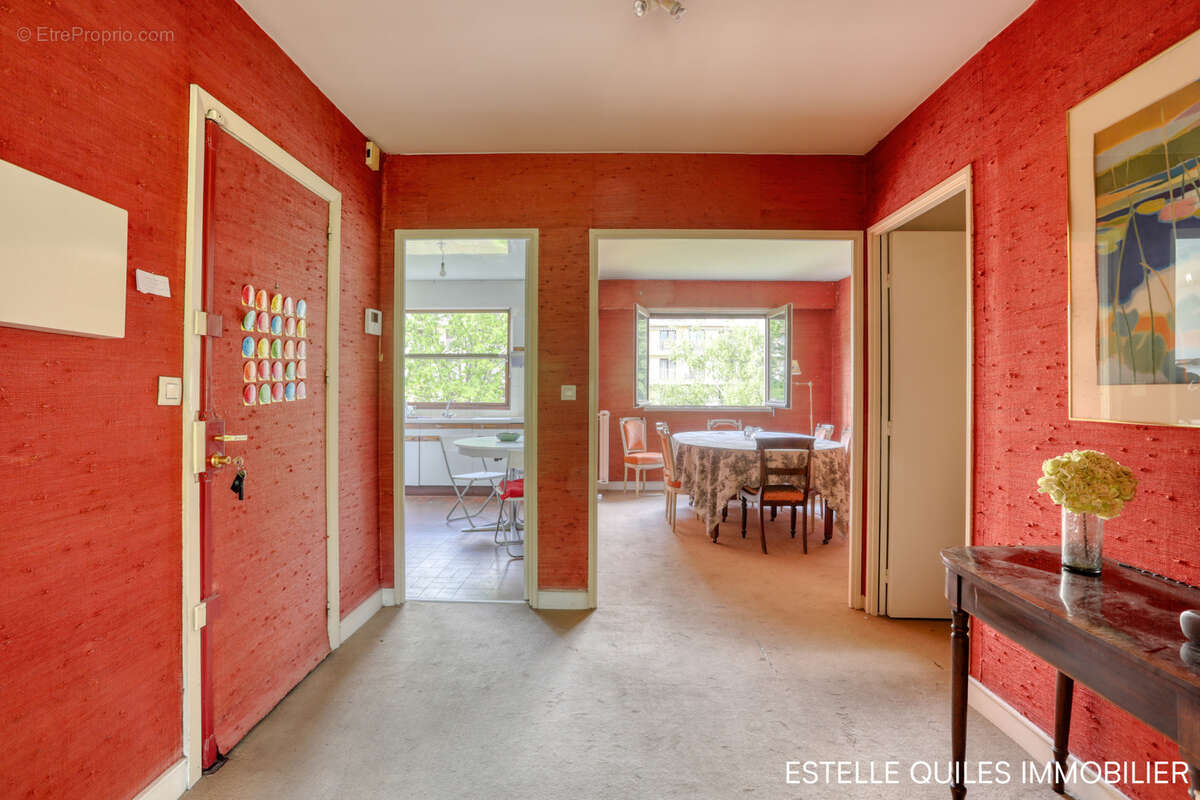 Appartement à VERSAILLES