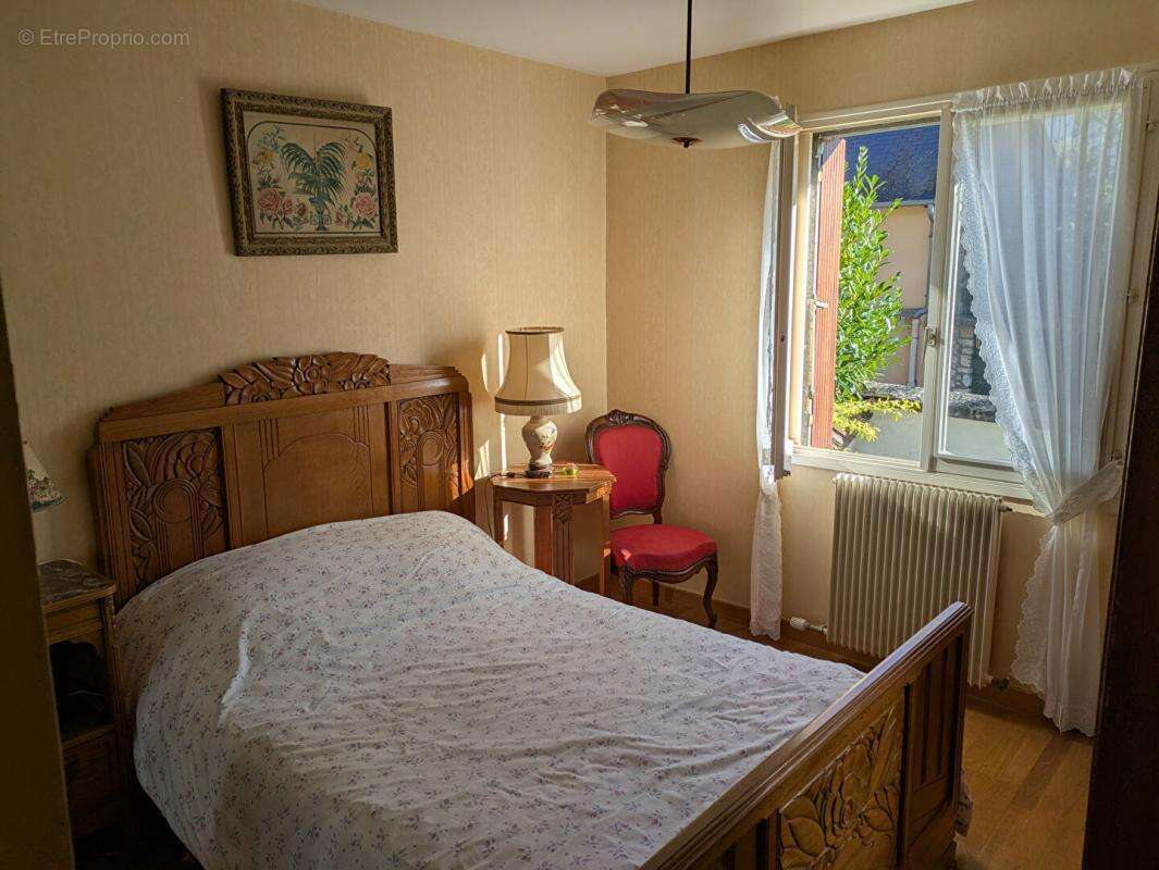 Maison à LA CHARITE-SUR-LOIRE