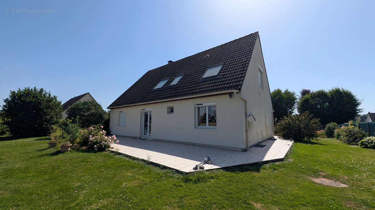Pavillon 5 chambres sur sous-sol complet - photo 5