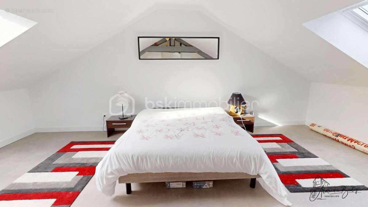 Maison à BAZOCHES-LES-GALLERANDES