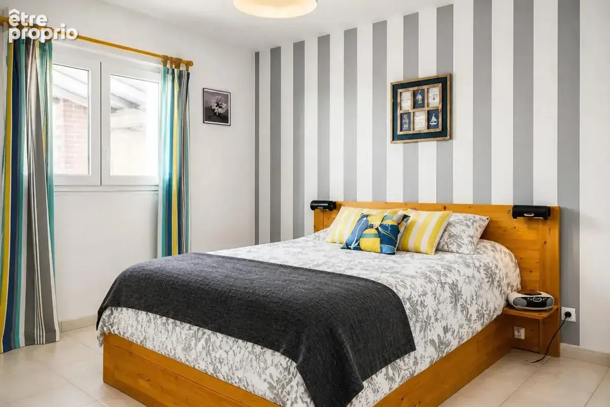 Maison de 9 pièces de 280 m² à Yvoy-le-Marron - photo 12