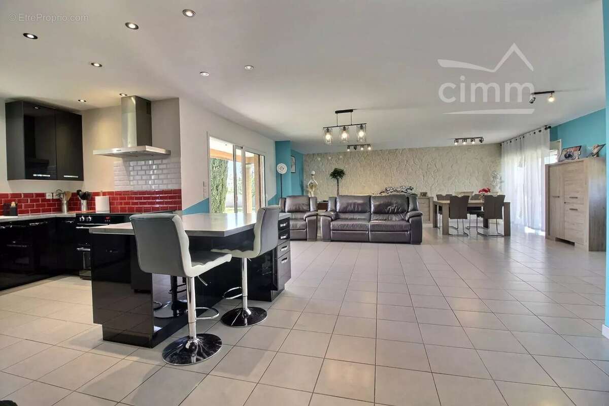 Maison à SAINT-RAMBERT-D'ALBON