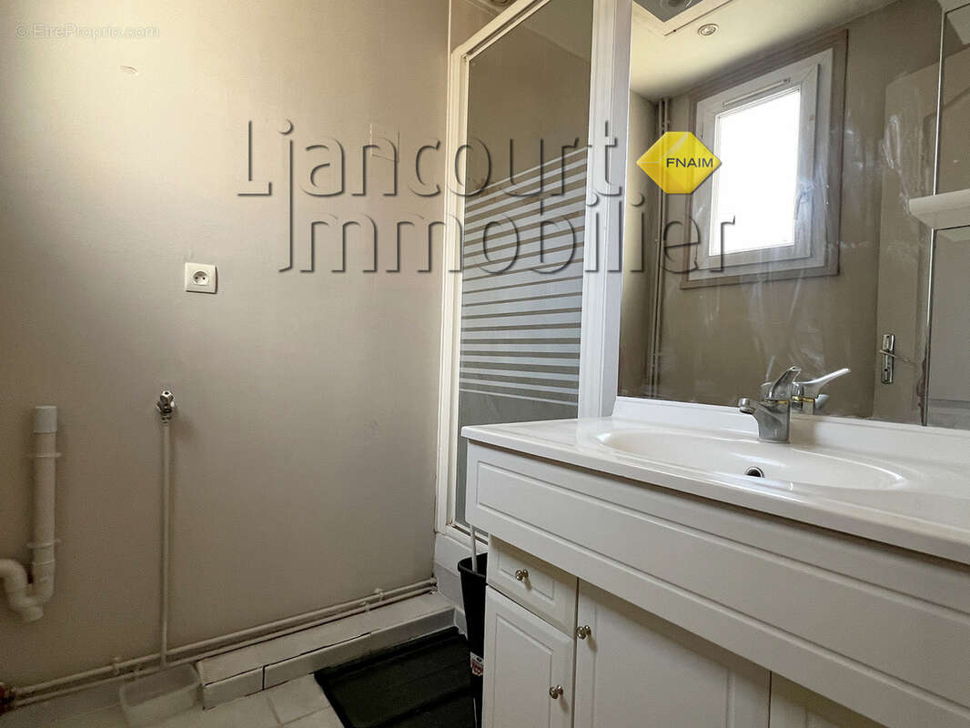Appartement à LIANCOURT
