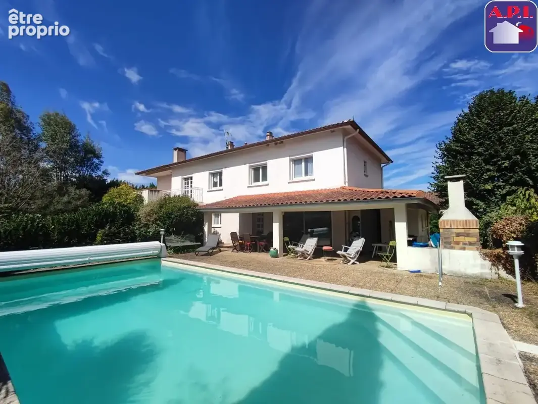 Photo Maison à Saint-Jean-Du-Falga au prix de 305 000€