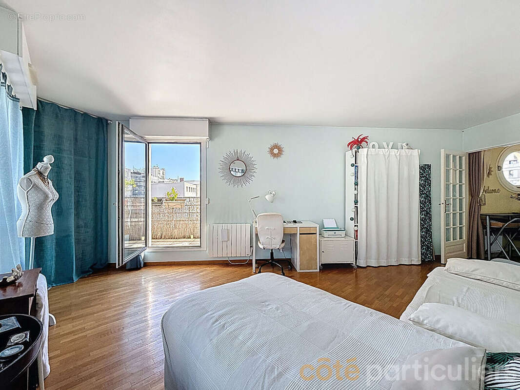Appartement à ISSY-LES-MOULINEAUX