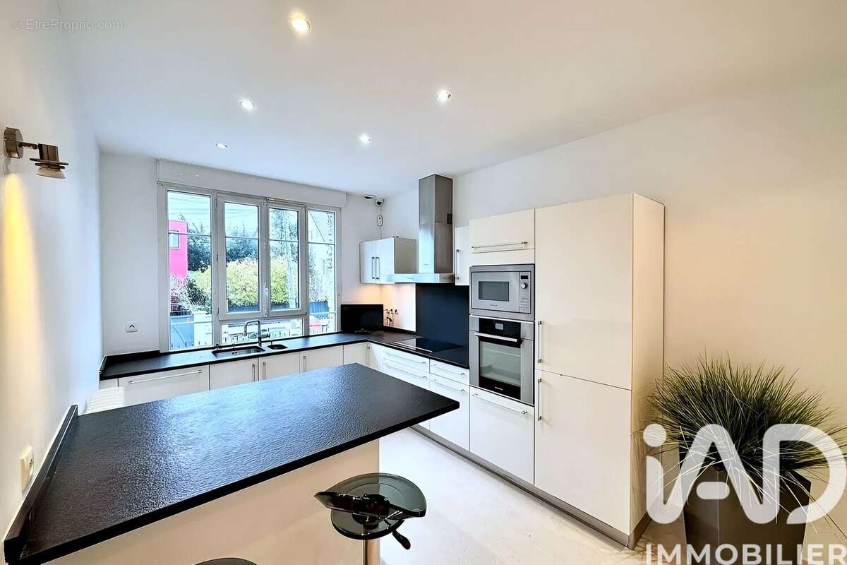 Photo 5 - Maison à VERRIERES-LE-BUISSON