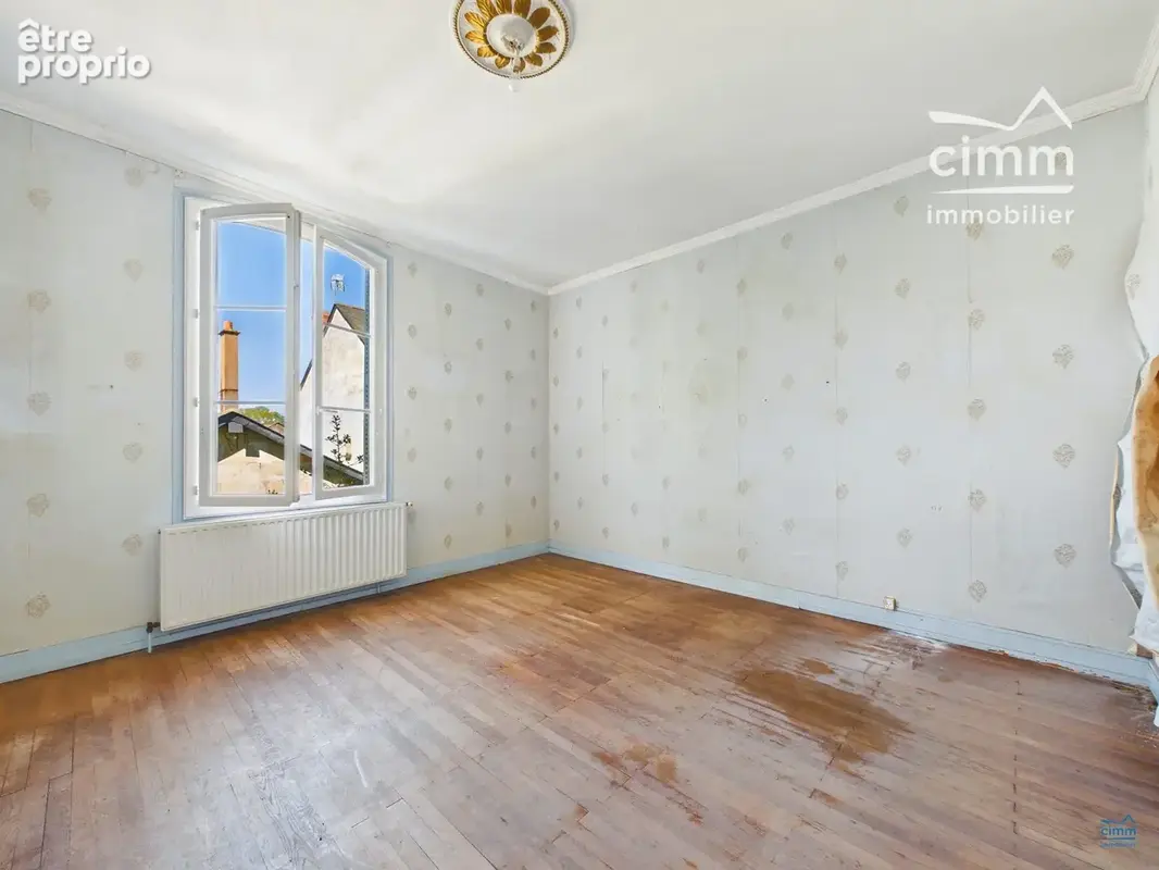 Maison 8 pièces 208 m² à vendre à Longue-Jumelles (49160) - photo 7