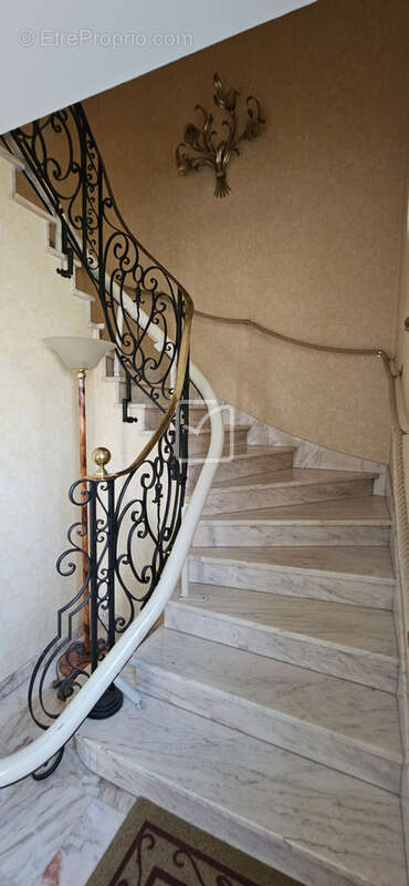 maison individuelle 178 m2 quartier vialmur - photo 4