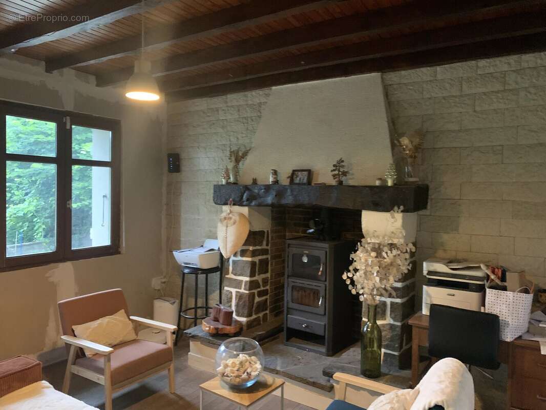 Maison de caractère avec vaste dépendance, 4 chambres et un potentiel exceptionnel - photo 4