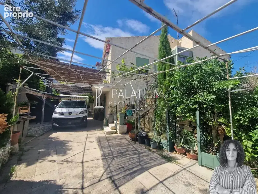 Maison + Annexes - photo 1