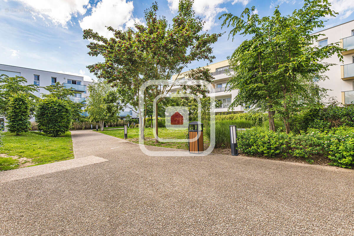Appartement Bezannes 4 pièce(s) 84 m2 - photo 3