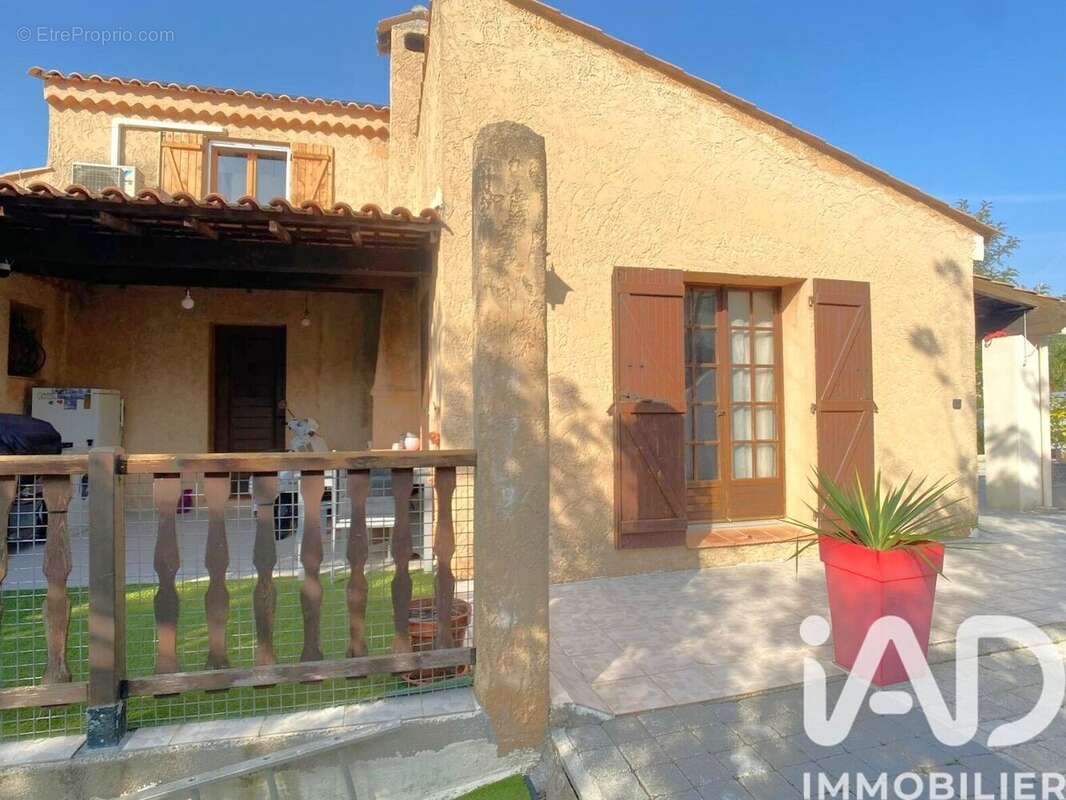 Photo 5 - Maison à MANDELIEU-LA-NAPOULE