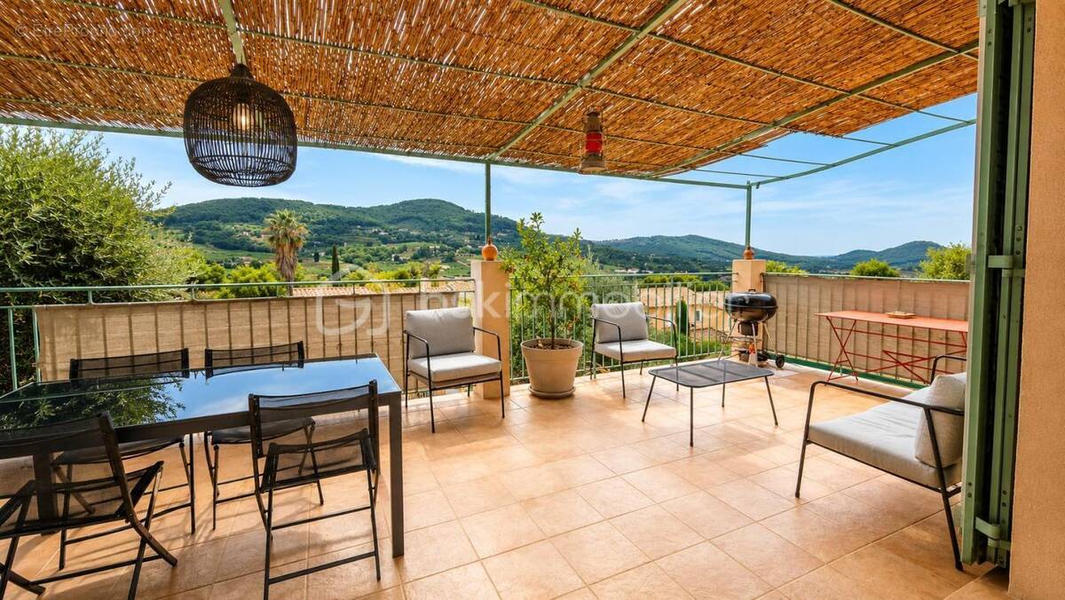 Maison à LA CADIERE-D'AZUR