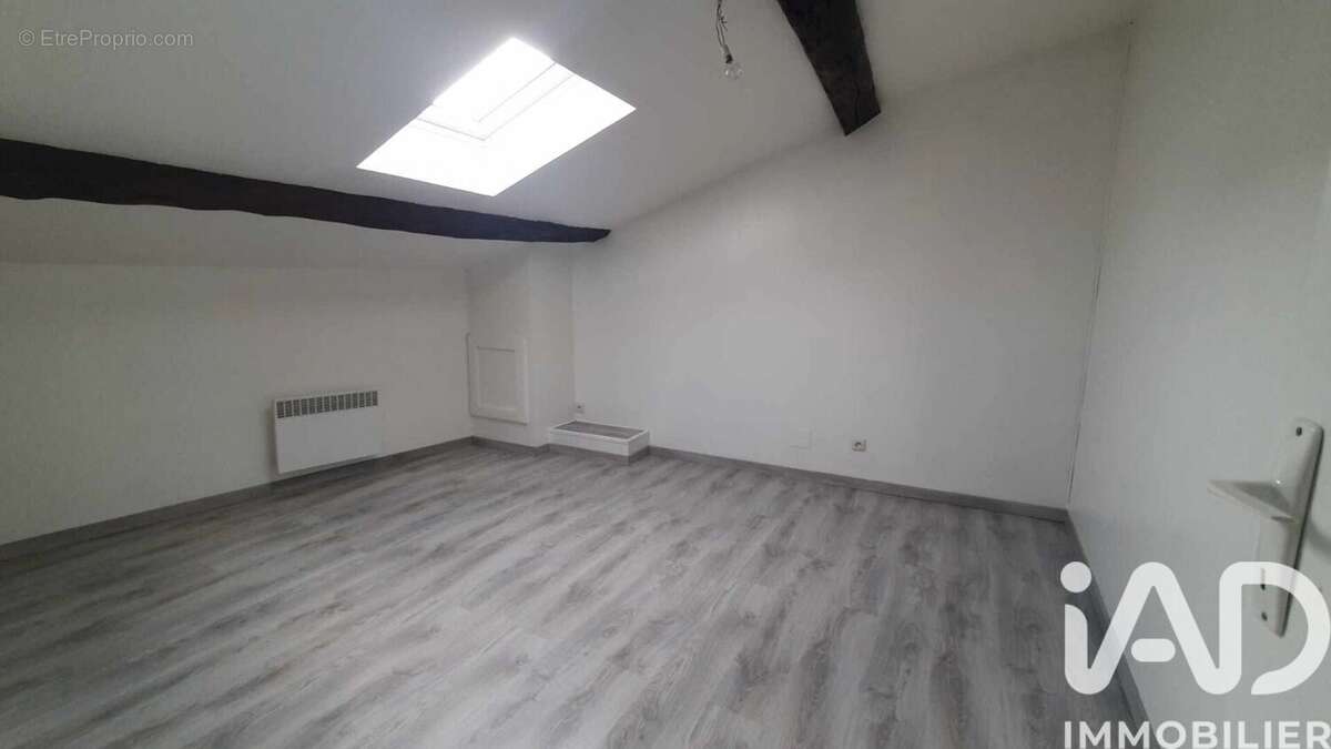 Photo 6 - Maison à ROCHES-SUR-MARNE